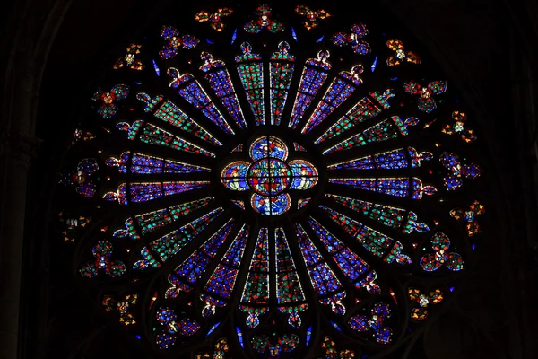 ステンド グラス、サン ナゼール-カルカソンヌ、オード - フランスの大聖堂 — ストック写真
