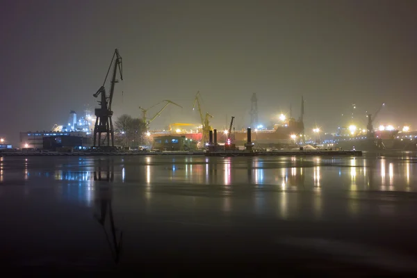 Зима в порту . — стоковое фото