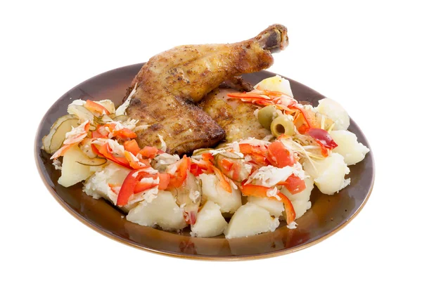 Ensalada de pollo, aperitivo directamente de la cocina polaca . — Foto de Stock