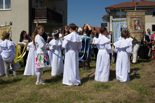 Religieuze processie op corpus christi dag. — Stockfoto