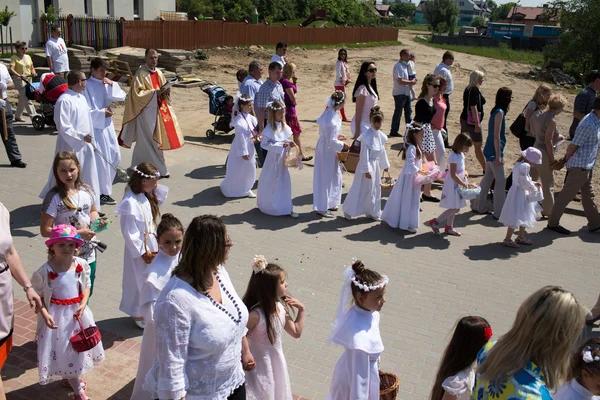 Procesión religiosa en el día del corpus christi . — Foto de Stock