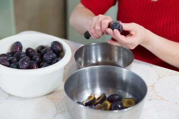 Stoneless of plums. — Stock Photo, Image