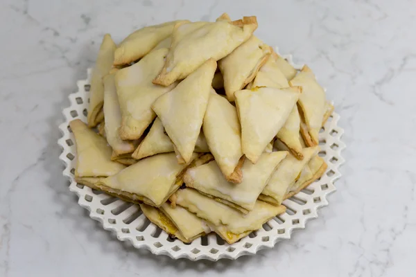 Pasteles de conos con mermelada . — Foto de Stock