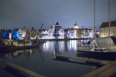 mimari gdansk, gece.