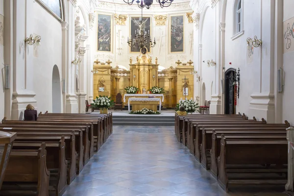 Innerhalb der katholischen Kirche. — Stockfoto