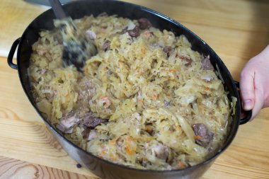 Bigos geleneksel Lehçe çanak.