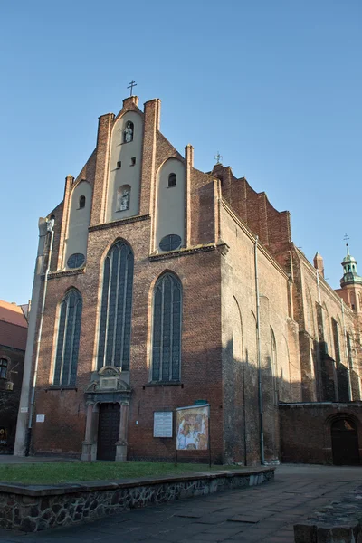 Buitenkant de oude kerk in gdansk, Polen. — Stockfoto