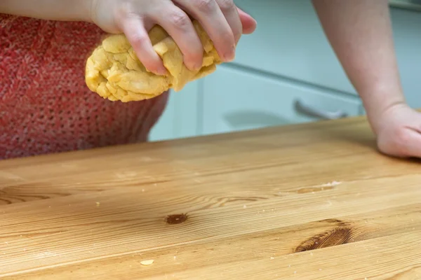 Crunch Cakes genannt faworki. — Stockfoto