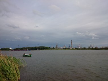 Rafineri.