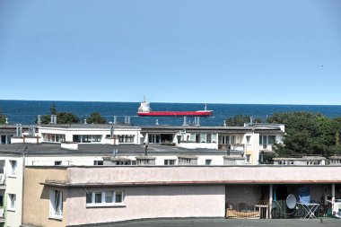 Sabah görüşürüz. Limanın gemi girişi. Gdansk Brzezno, Baltık Denizi. Gdansk Körfezi, Polonya.