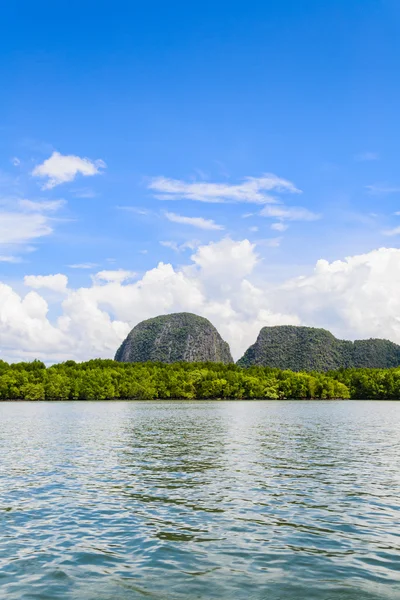 Paisaje marino de la bahía de phang nga —  Fotos de Stock