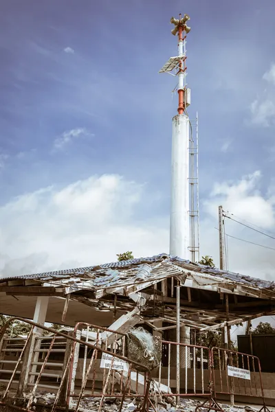 A pavilion is destroy by rain storm — Stock Photo, Image