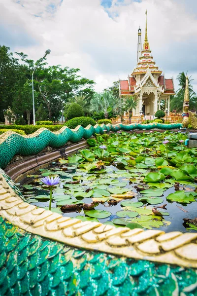 Pond of lotus in front of crematorium — Stock Photo, Image