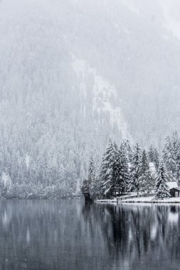 Lago Braies, Dolomiti