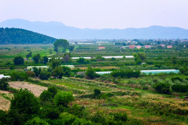 View at clean and preserved green valley — Stock Photo, Image