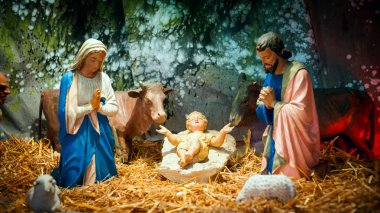 İsa, Meryem & joseph ahırda Noel doğum sahnesi ile bebek