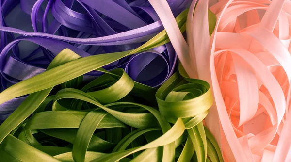 demet pembe kurdeleler mor ve yeşil