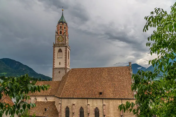 View Merano South Tyrol Parish Church Nicholas 14Th 15Th Centuries — Stock Photo, Image