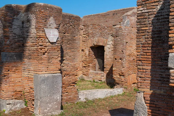 在古代的罗马 意大利海港奥斯提亚 安蒂卡墓地 — 图库照片