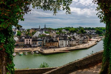 Saint-Goustan Limanı, Auray, Brittany Köprüsü
