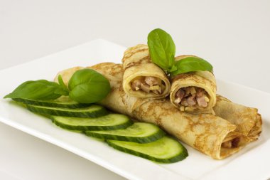 jambon ve peynirli gözleme