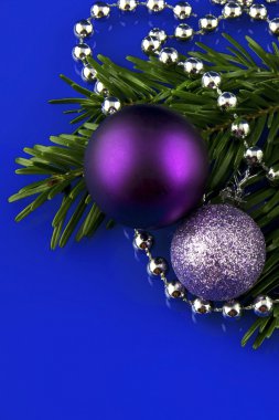 topları ile yılbaşı süsleme