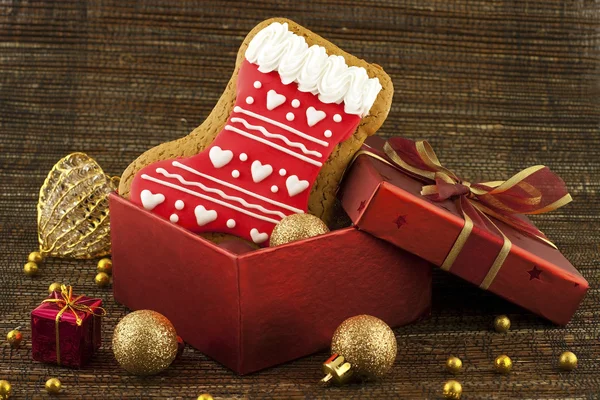 甘いクリスマス gingerbreads とクリスマスの装飾 — ストック写真