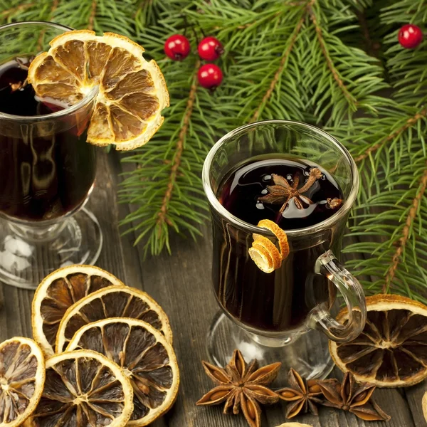 Christmas still life with two glasses of mulled wine — Stock Photo, Image