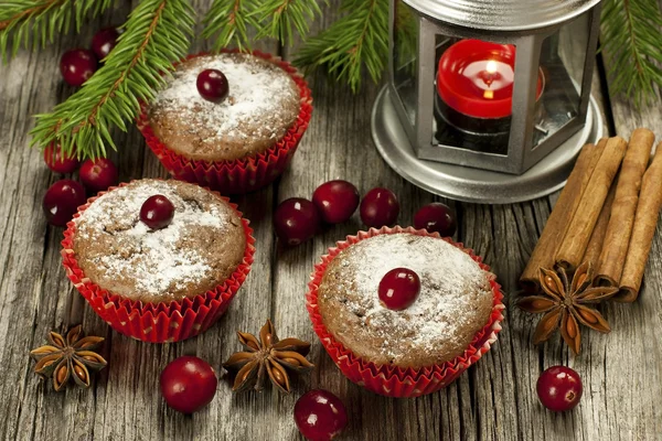 Christmas mini cakes with berries — Stock Photo, Image