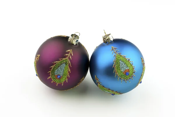 Vánoční složení s jasně barevnými míčky — Stockfoto