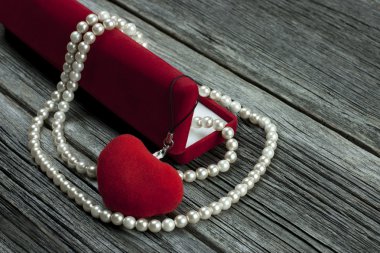 romantik hediye mücevher kutusuna, Sevgililer günü