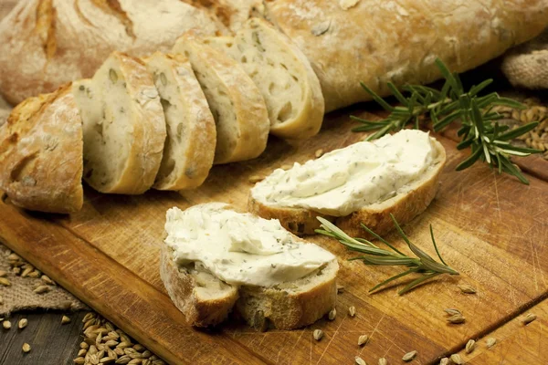 baget tereyağı ile