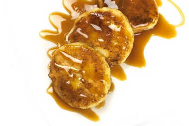 Süzme peynirli krep.