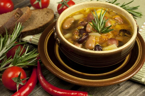 Beans vegetarian soup — Stock Photo, Image