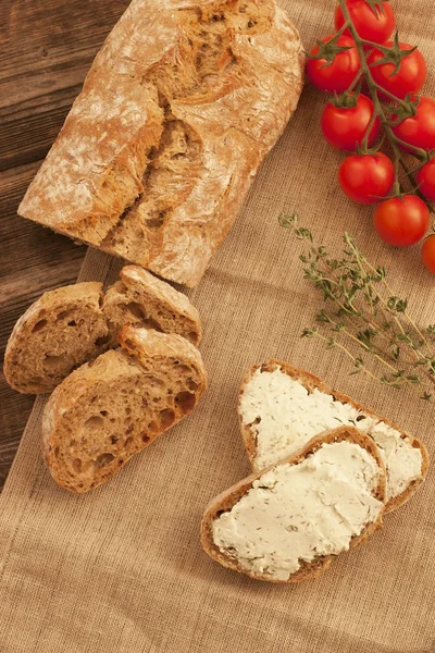 Pan tradicional recién horneado — Foto de Stock