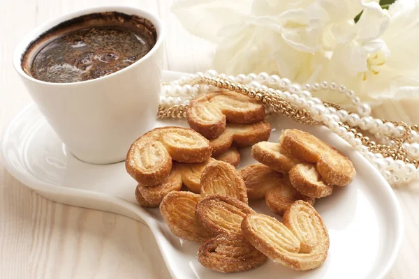 Natura morta con biscotti e caffè — Foto Stock