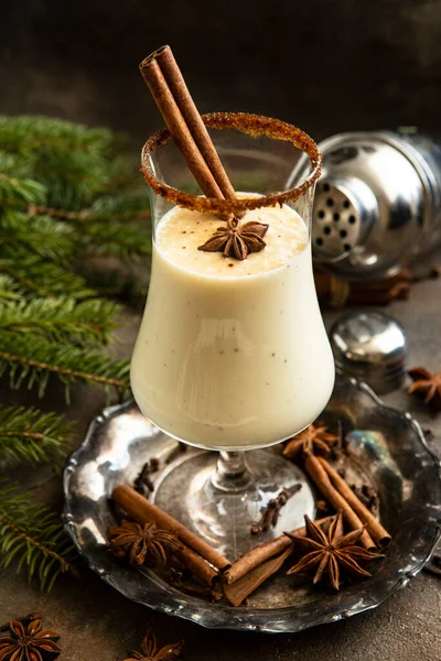 Bocino Casero Con Canela Sobre Mesa Oscura Postre Tradicional Navidad — Foto de Stock