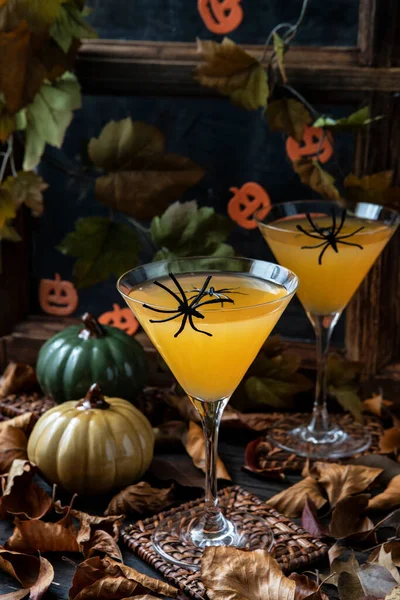 Orange Halloween Cocktail Holiday Pumpkin Dark Mystical Autumn Background Selective — Stock Photo, Image