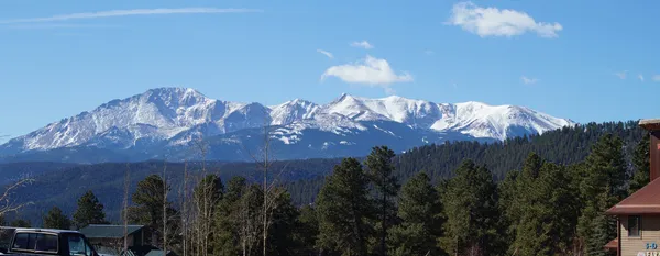 Pikes Peak from Woodland Park — Stock Photo, Image