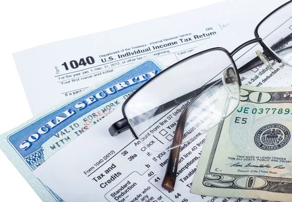 Tax preparation — Stock Photo, Image