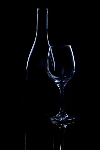 Wijnfles en glas. — Stockfoto