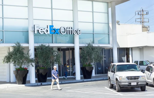 SACRAMENTO, USA - SEPTEMBER 19: Fedex Office on September 19, 20 — Stock Photo, Image