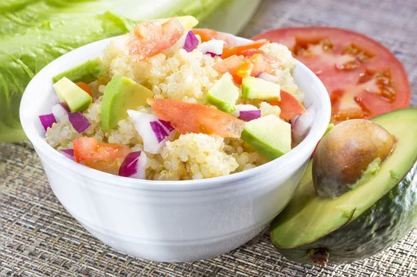 Ensalada de quinua. — Foto de Stock