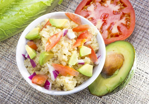 Ensalada de quinua. — Foto de Stock