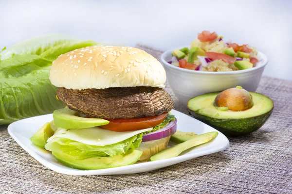 Grilovaná portabella burger. — Stock fotografie