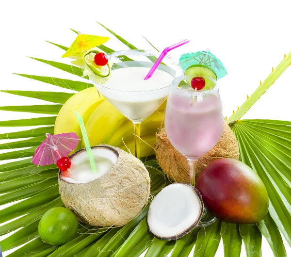 Kokosnusscocktail. — Stockfoto