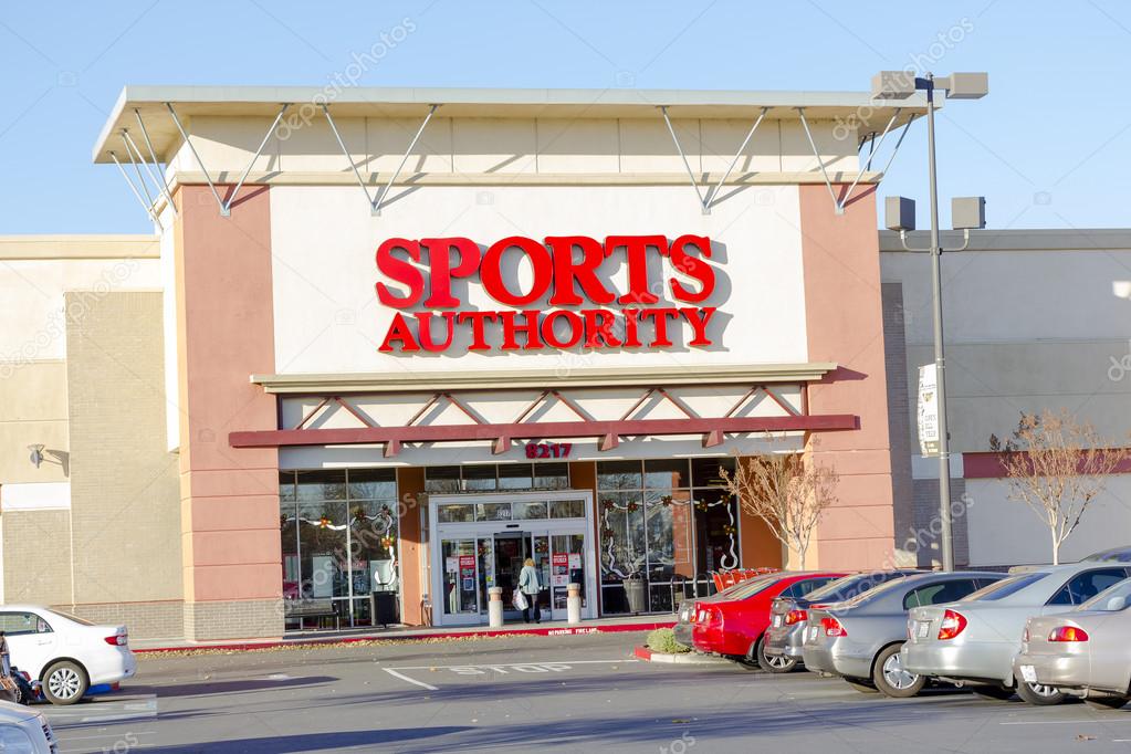 SACRAMENTO, USA - DECEMBER 21: Sports Authority entrance on December 21, 2013 in Sacramento, California. Sports Authority is one of the largest sporting goods retailers in the US.