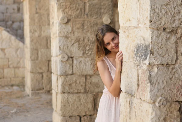 Genç güzel kadın.