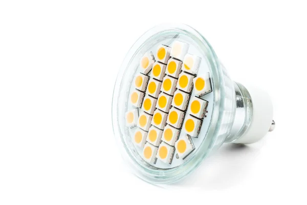 Lampadina LED isolata di colore bianco — Foto Stock