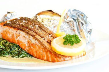balık yemek